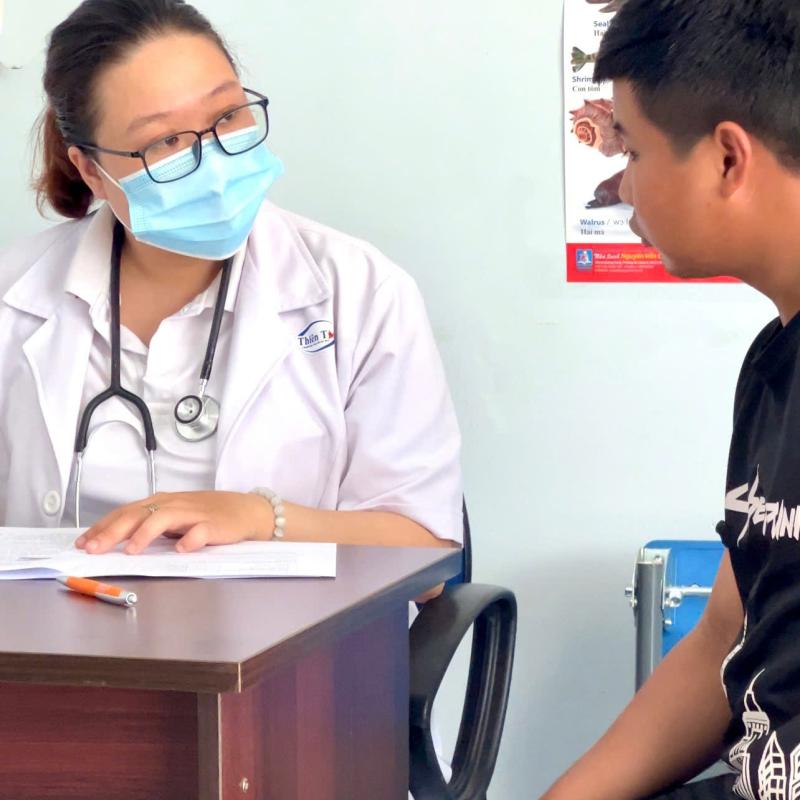 Hình ảnh Khám sức khỏe đi làm, đi học